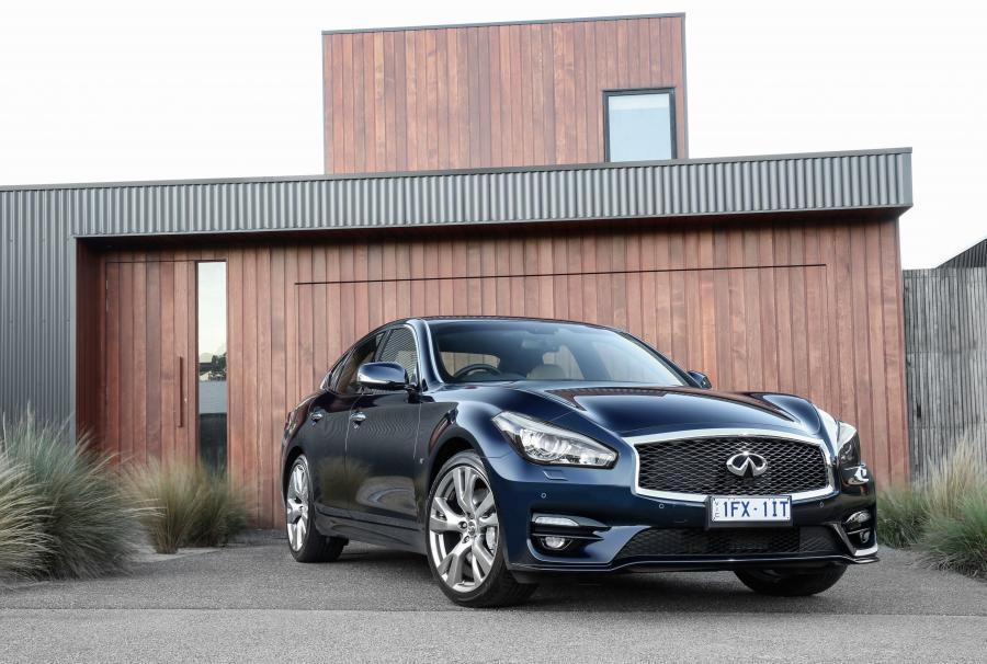  Infiniti Q70 S 2016 года  (AU) (фото 14 из 30)